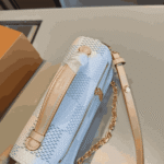 Louis Vuitton Pochette Métis East West Damier Light Blue - Image 8