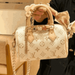Louis Vuitton Speedy Bandoulière Monogram White - Image 6