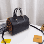 Louis Vuitton Wild at Heart Speedy Bandoulière - Image 2