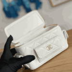 White Small Vanity Case With Pockets - Image 2