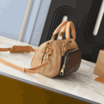 Louis Vuitton Keepall Bandoulière 25 Bag Beige - Image 6