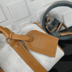 Louis Vuitton Keepall Bandoulière Off White Monogram Heritage - Image 7