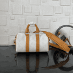 Louis Vuitton Keepall Bandoulière Off White Monogram Heritage - Image 8