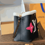 Louis Vuitton NéoNoé MM Teddy Shearling Black - Image 5