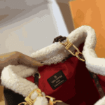 Louis Vuitton NéoNoé MM Teddy Shearling Black - Image 8