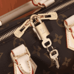 Louis Vuitton Speedy Bandoulière Monogram Canvas - Image 9