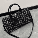 Louis Vuitton Speedy Bandoulière Bag Black - Image 4