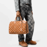Louis Vuitton Speedy Bandoulière Bag Nubuck - Image 2