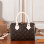 Louis Vuitton Speedy Bandoulière Monogram Canvas - Image 8