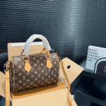 Louis Vuitton Speedy P9 Bandoulière Monogram Brown - Image 4