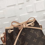 Louis Vuitton NéoNoé MM Teddy Shearling Black - Image 3