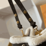 Louis Vuitton NéoNoé MM Teddy Shearling Black - Image 2